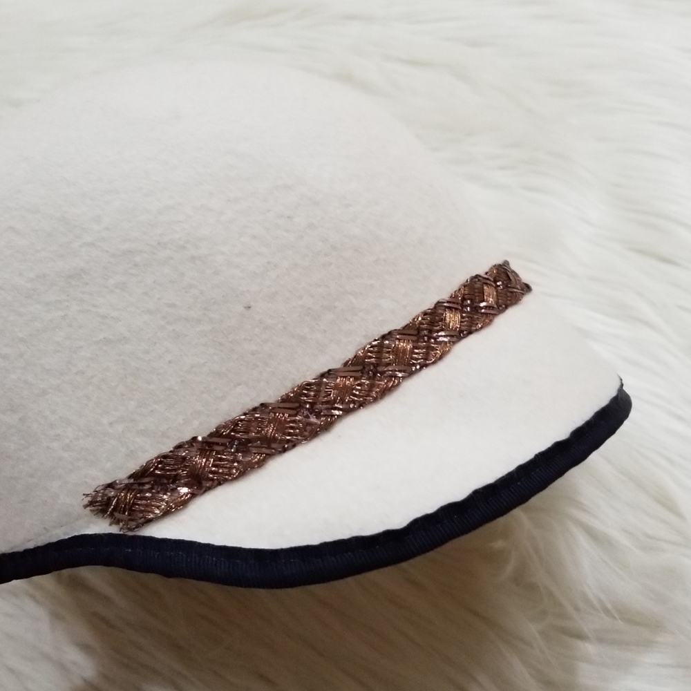 Vintage wool hat - Picture 2 of 5